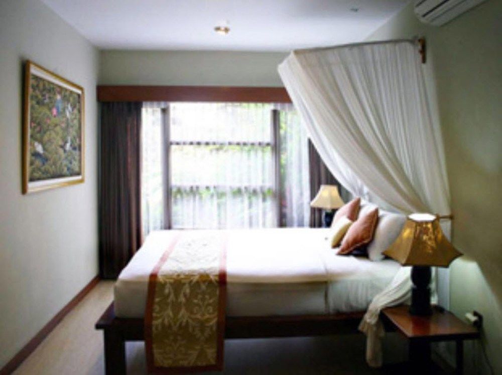 Villa Puri Ayu Sanur  Luaran gambar