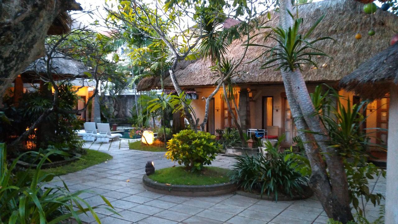 Villa Puri Ayu Sanur  Luaran gambar